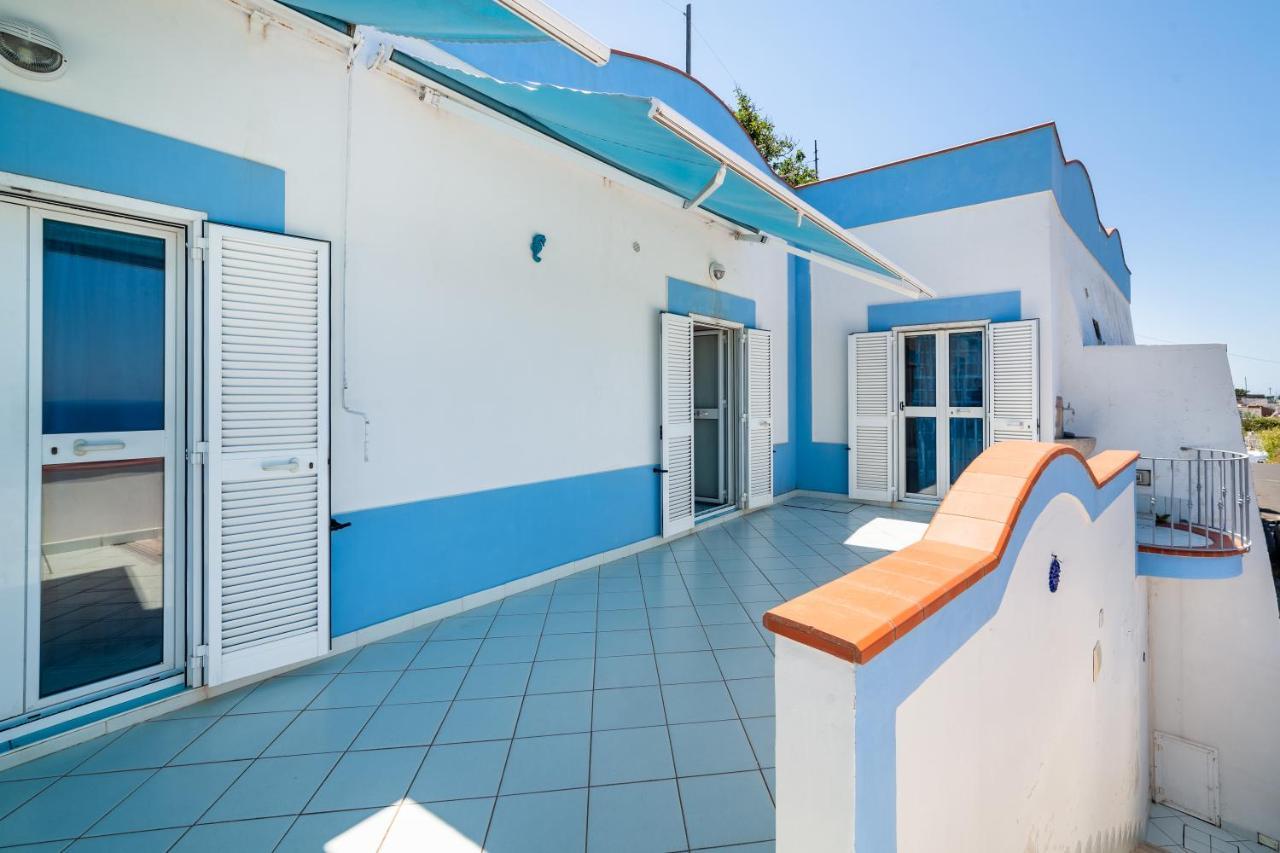 La Casa Del Capitano Ponza Villa Exterior photo